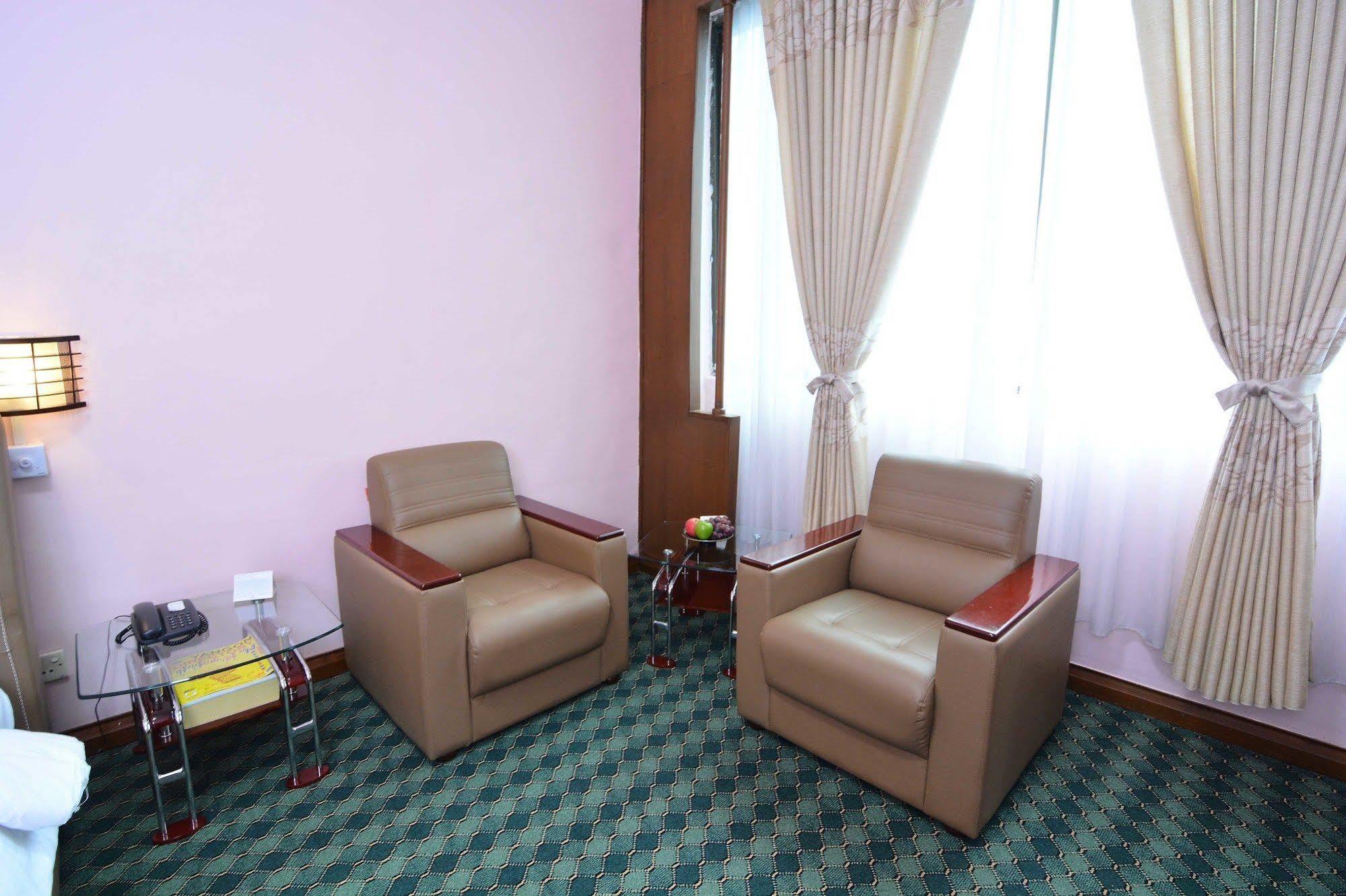 Asia Plaza Hotel Янгон Екстер'єр фото